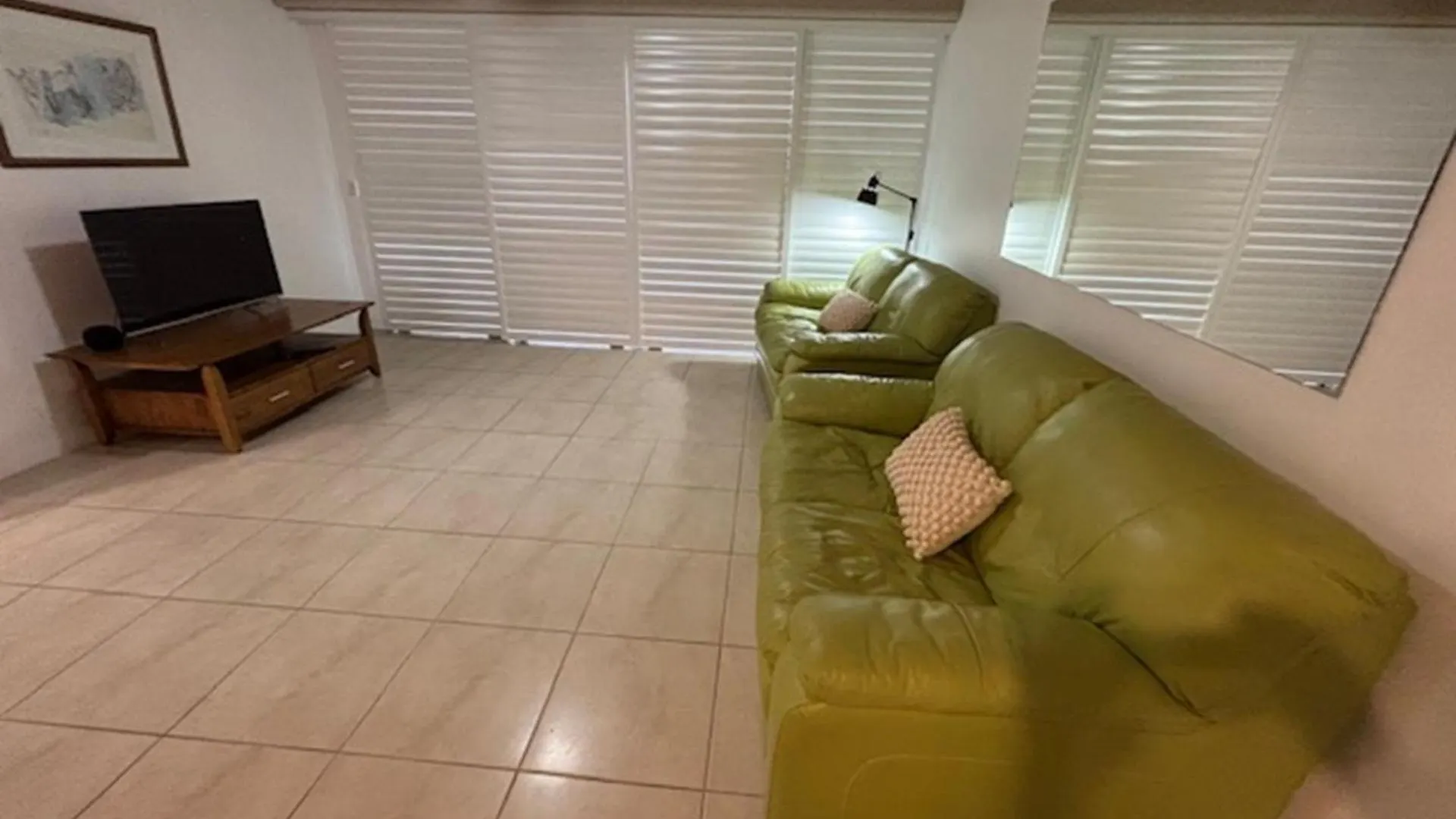 Apartment Sealanes Unit 5, 43 Albert Street, Kings Beach Caloundra