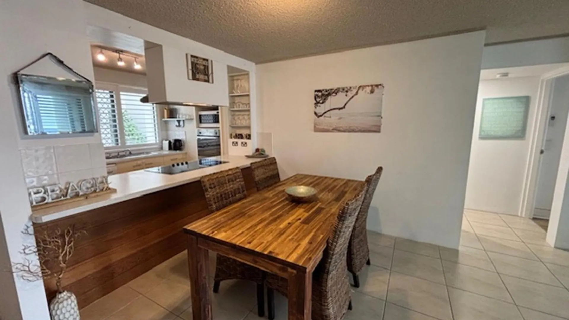 Sealanes Unit 5, 43 Albert Street, Kings Beach Caloundra